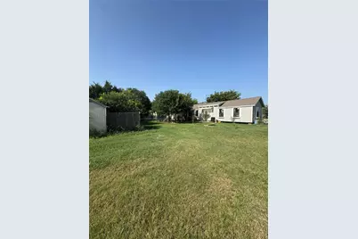 22598 Arapaho Road, Justin, TX 76247 - Photo 10