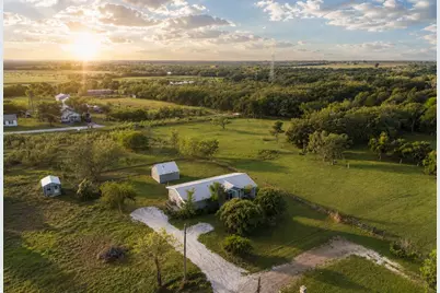 109 Brookshire, Riesel, TX 76682 - Photo 16