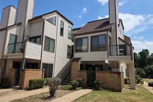 2300 Balsam Dr, Arlington, TX 76006 - Photo 2