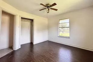 209 Prairie Ave, Rogers, TX 76569 - Photo 12