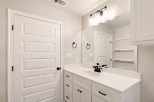 423 S Bonner St, Jacksonville, TX 75766 - Photo 16
