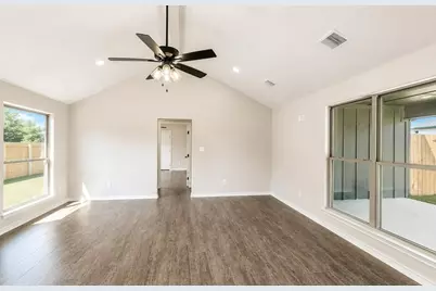 423 S Bonner Street, Jacksonville, TX 75766 - Photo 10