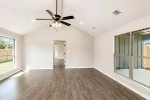 423 S Bonner St, Jacksonville, TX 75766 - Photo 10