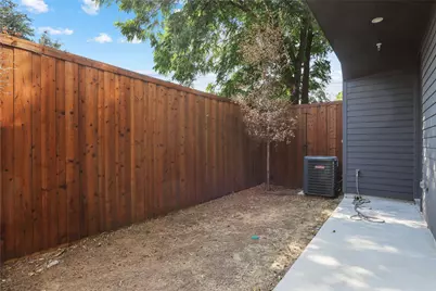 2139 Mail Avenue #102, Dallas, TX 75235 - Photo 28