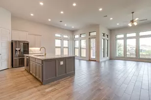5729 Lake Jackson Dr, Fort Worth, TX 76126 - Photo 10