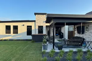 1453 Eagle Nest Dr, Pelican Bay, TX 76020 - Photo 6