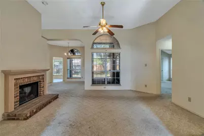 5206 Rio Court, Arlington, TX 76017 - Photo 4
