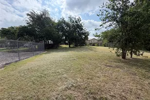 267 N Katy Rd, Elm Mott, TX 76640 - Photo 20