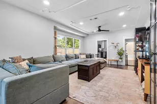 406 S Montreal Ave, Dallas, TX 75208 - Photo 2