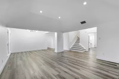 6817 Wickliff Trail, Plano, TX 75023 - Photo 4