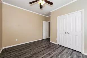 8421 Miramax Trail, Dallas, TX 75249 - Photo 10