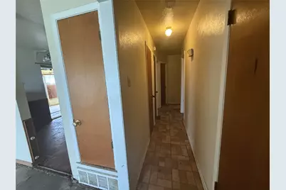 1810 Texas Street, Grand Prairie, TX 75051 - Photo 6