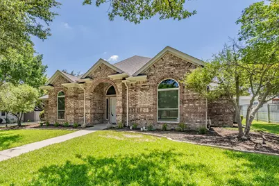 1057 Oak Valley Court, Keller, TX 76248 - Photo 2