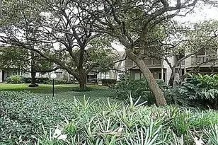 2100 Tanglewilde, Houston, TX 77063 - Photo 8