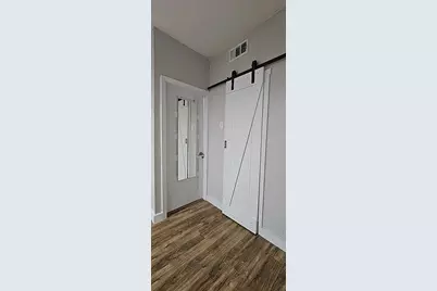 2100 Tanglewilde #167, Houston, TX 77063 - Photo 30