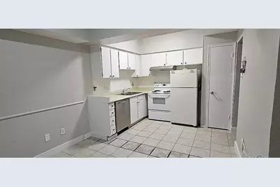 2100 Tanglewilde #167, Houston, TX 77063 - Photo 22