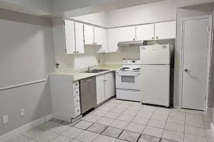 2100 Tanglewilde, Houston, TX 77063 - Photo 22