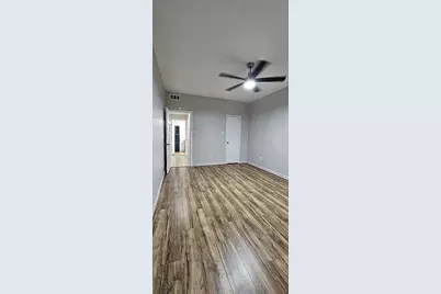 2100 Tanglewilde #167, Houston, TX 77063 - Photo 28