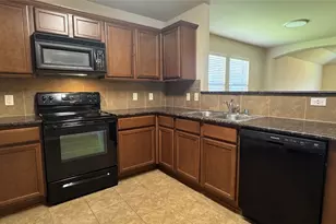 327 Elam Dr, Anna, TX 75409 - Photo 10