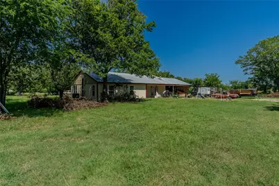 1611 County Road 4104, Greenville, TX 75401 - Photo 16