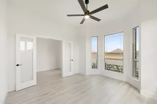 204 Fireberry Dr, Glenn Heights, TX 75154 - Photo 8
