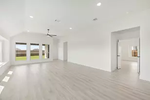 204 Fireberry Dr, Glenn Heights, TX 75154 - Photo 16