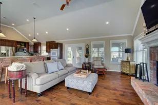 1079 Country Clb Rd, Sulphur Springs, TX 75482 - Photo 18