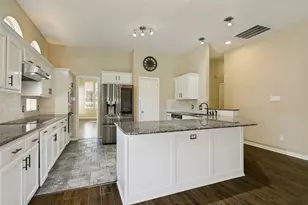 2321 San Gabriel Dr, Plano, TX 75074 - Photo 6