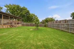 114 Wade St, Whitesboro, TX 76273 - Photo 14