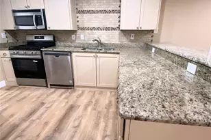 12156 Dandridge Dr, Dallas, TX 75243 - Photo 10