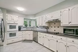 10 Lundy's Ln, Richardson, TX 75080 - Photo 12