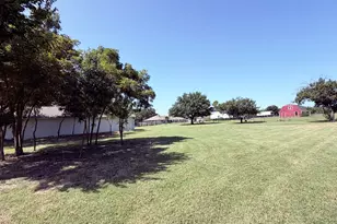 400 Shiloh Dr, Lucas, TX 75002 - Photo 12
