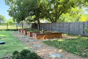 400 Shiloh Dr, Lucas, TX 75002 - Photo 6