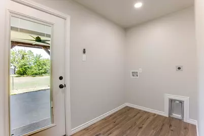 104 Pontiac Drive, Lake Kiowa, TX 76240 - Photo 24