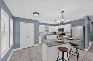 1422 Elmwood Ave, Fort Worth, TX 76104 - Photo 2