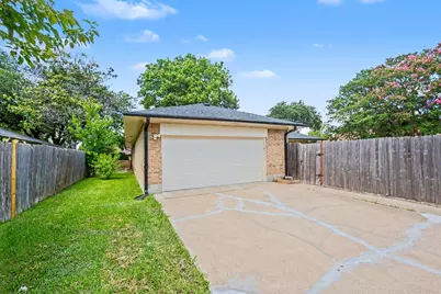 914 Bromwich Street, Garland, TX 75040 - Photo 26