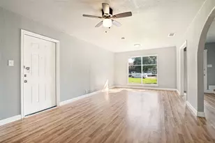 4401 Ivy Dr, Mesquite, TX 75150 - Photo 6