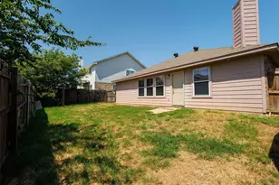 316 Heritage Dr, Crowley, TX 76036 - Photo 24