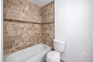 12101 Wilderness Trail, Live Oak, TX 78233 - Photo 14