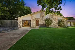 12101 Wilderness Trail, Live Oak, TX 78233 - Photo 2