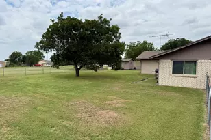229 Hcr 4263, Hillsboro, TX 76645 - Photo 18