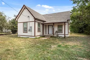 404 Eagle Dr, Eddy, TX 76524 - Photo 2