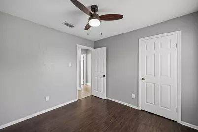 5639 Centeridge Drive, Dallas, TX 75249 - Photo 24