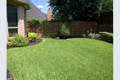 2310 Castle Creek Drive, Mansfield, TX 76063 - Photo 12