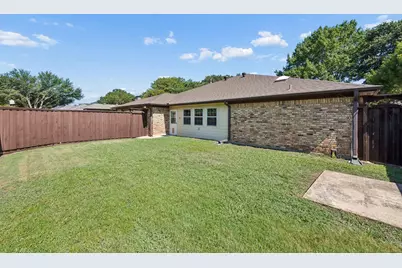 10014 Hickory Crossing, Dallas, TX 75243 - Photo 30