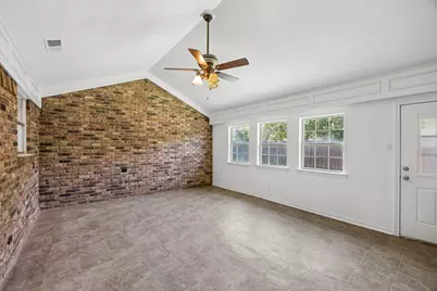 10014 Hickory Crossing, Dallas, TX 75243 - Photo 18