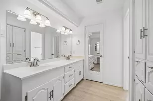 10014 Hickory Crossing, Dallas, TX 75243 - Photo 22