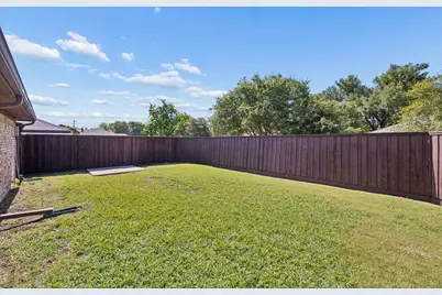 10014 Hickory Crossing, Dallas, TX 75243 - Photo 28