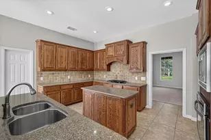 10987 Apple Valley Dr, Frisco, TX 75033 - Photo 6