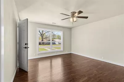 417 N Burdette Avenue, Sherman, TX 75090 - Photo 8